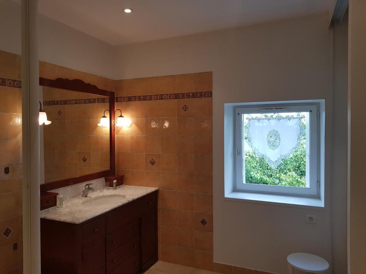 Domaine De Pelouaille - Chambre D'Hotes Saint-Jean-d'Angely Luaran gambar